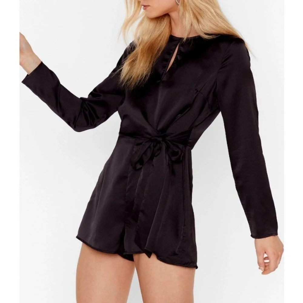 Nasty Gal You Gotta Dance Satin Tie‎ Romper Black size 10 -New- - Picture 2 of 10